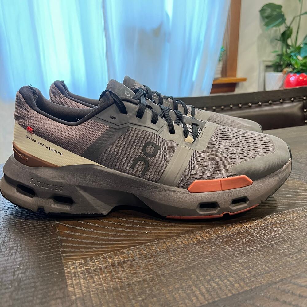 On cloud rock chili gray running shoes 11 Men - Picture 12 of 12